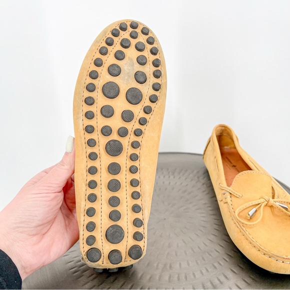 Mercanti Fiorentini Yellow Loafers with Sleek Design - Picture 3 of 5